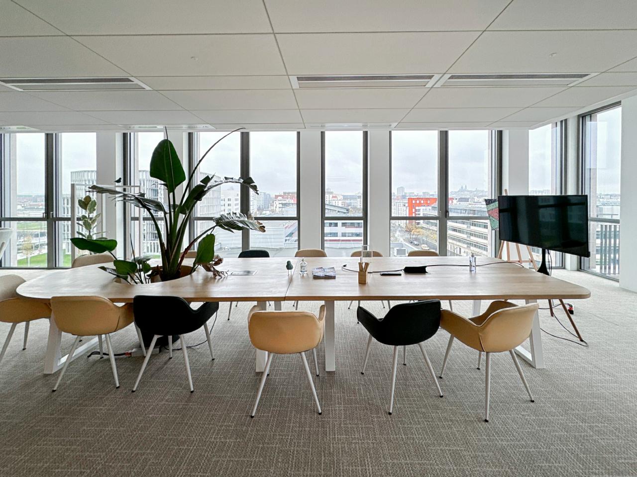 Bureau La Plaine Saint-Denis 24400m² Location bureau La Plaine Saint-Denis Seine-Saint-Denis OLBUR2100477 1